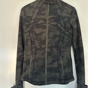 Lululemon Define Zip Jacket. Size 8